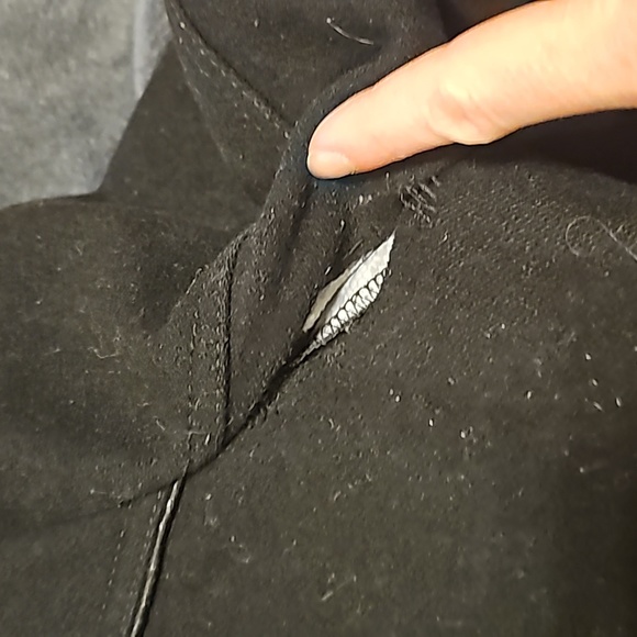 Guess Peacoat - Picture 8 of 9